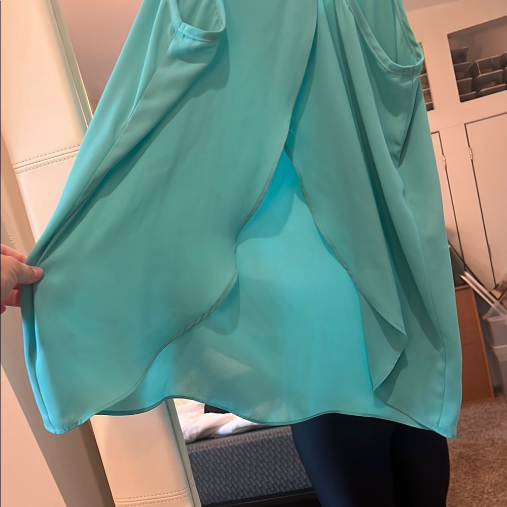 Women's Aqua Tank Top - Picture 4 of 4
